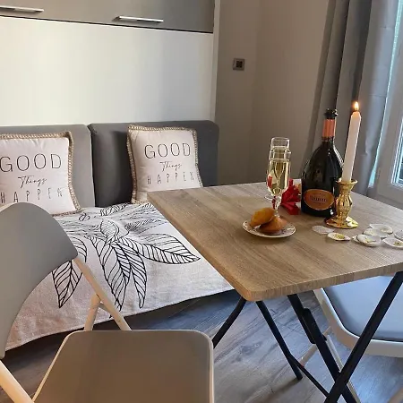 Cosy Promenade *