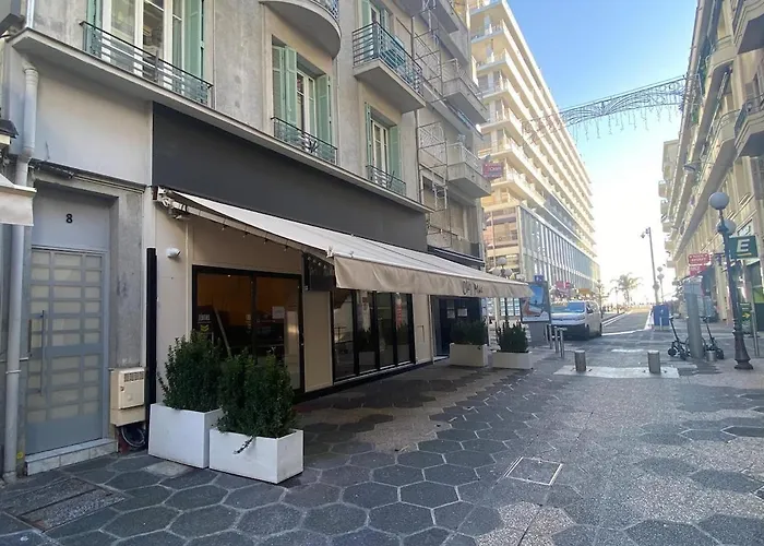 Cosy Promenade Apartamento Niza