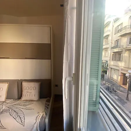 Cosy Promenade Apartman